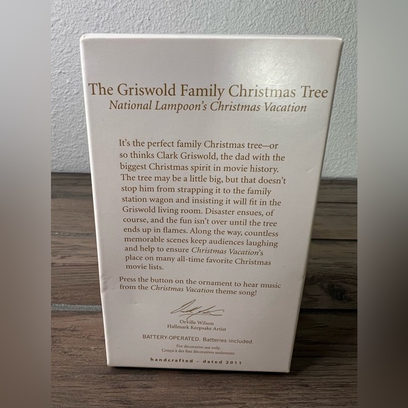 Hallmark NEW 2011 National Lampoons Christmas Vacation Griswold Family Christmas - Picture 3 of 13